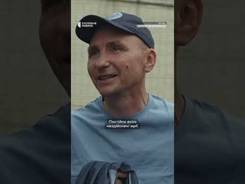 Зустрівся з сином після полону (ВІДЕО) Зустрівся з сином після полону (ВІДЕО)