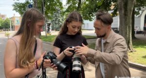 «Цифрова фотографія»: у Центрі ДЮТ дітей навчають фотографувати «Цифрова-фотографія»:-у-Центрі-ДЮТ-дітей-навчають-фотографувати