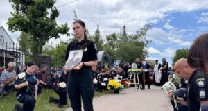 Місто попрощалося із полеглим Захисником України Сергієм Тлумачем Місто-попрощалося-із-полеглим-Захисником-України-Сергієм-Тлумачем