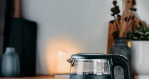 Електрочайники Adler AD 1305 2025: європейська якість і стиль для вашої кухні Електрочайники Adler AD 1305 2025: європейська якість і стиль для вашої кухні