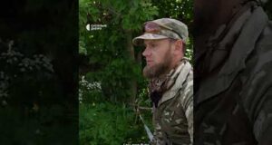 Шукають тіла на місці бойових дій (ВІДЕО) Шукають тіла на місці бойових дій (ВІДЕО)