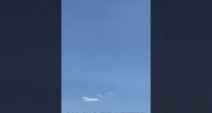 ВОУ!! 🛩 НЕ МІРАЖ?! У небі над Києвом помітили вантажний літак АН-124 РУСЛАН! (ВІДЕО) ВОУ!! 🛩 НЕ МІРАЖ?! У небі над Києвом помітили вантажний літак АН-124 РУСЛАН! (ВІДЕО)