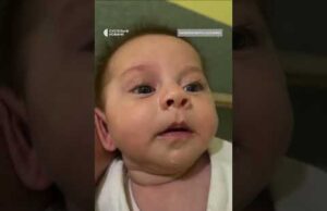 Медики переносять важкохворих діток в укриття (ВІДЕО) Медики переносять важкохворих діток в укриття (ВІДЕО)