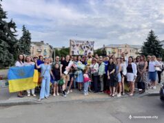 Нововолинськ вітає Героя: Олег Карпюк повернувся додому після полону Нововолинськ-вітає-Героя:-Олег-Карпюк-повернувся-додому-після-полону