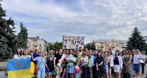 Нововолинськ вітає Героя: Олег Карпюк повернувся додому після полону Нововолинськ-вітає-Героя:-Олег-Карпюк-повернувся-додому-після-полону