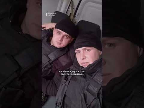 Хоче торкнутися землі, де загинув син під час боїв (ВІДЕО) Хоче торкнутися землі, де загинув син під час боїв (ВІДЕО)