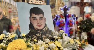 Прощання із полеглим Героєм Дмитром Потураєм Прощання-із-полеглим-Героєм-Дмитром-Потураєм