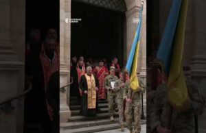 Попрощались з військовими, які загинули у катастрофі Іл-76 (ВІДЕО) Попрощались з військовими, які загинули у катастрофі Іл-76 (ВІДЕО)