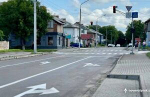 У Нововолинську триває процес нанесення дорожньої розмітки У-Нововолинську-триває-процес-нанесення-дорожньої-розмітки
