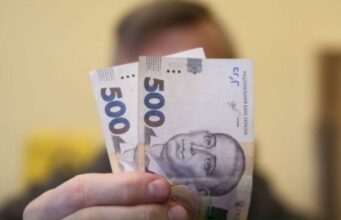 Щорічна грошова виплата ветеранам війни до Дня Незалежності України: куди звертатися Щорічна-грошова-виплата-ветеранам-війни-до-Дня-Незалежності-України:-куди-звертатися