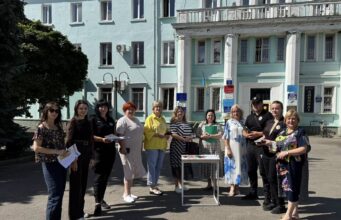 У Нововолинську провели акцію до Всесвітнього дня протидії торгівлі людьми У-Нововолинську-провели-акцію-до-Всесвітнього-дня-протидії-торгівлі-людьми