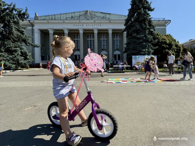 У Нововолинську відбувся День підтримки грудного вигодовування У-Нововолинську-відбувся-День-підтримки-грудного-вигодовування