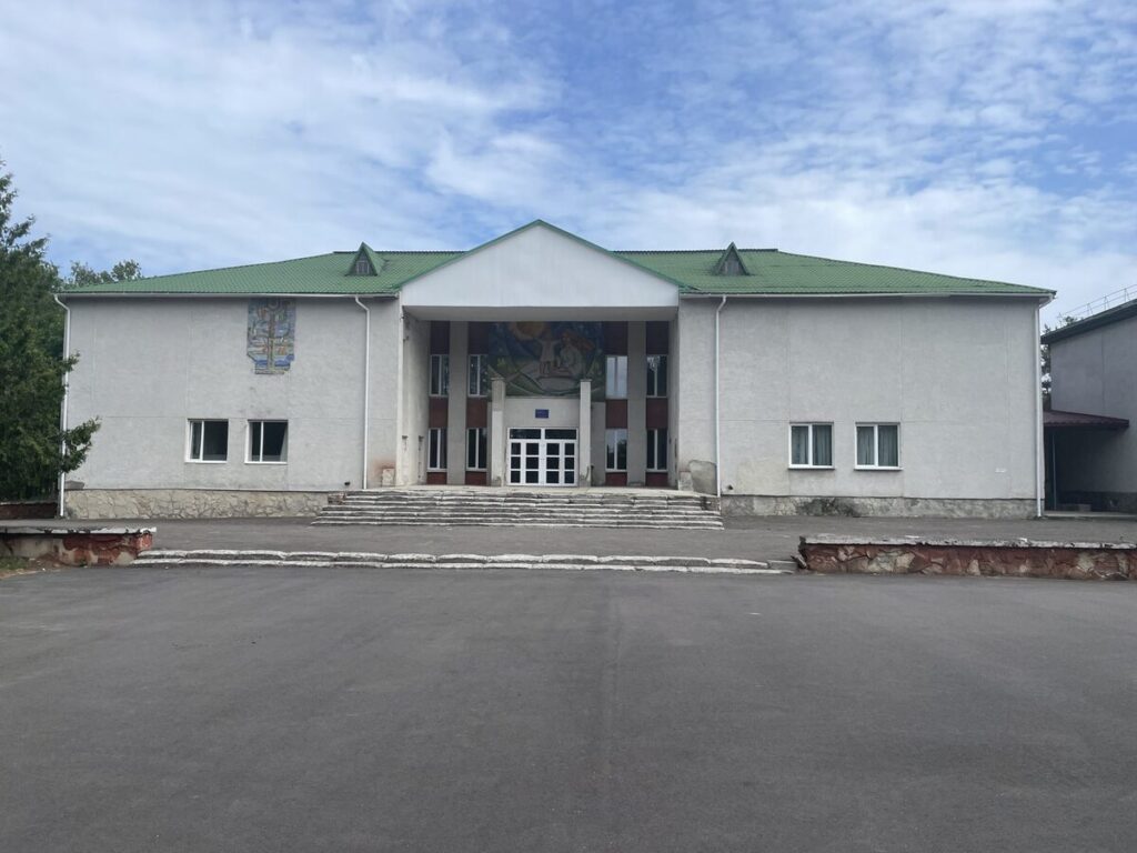 Волинський-військовий-ліцей-докинув-ще-майже-сім-мільйонів-на-ремонт-їдальні-у-Ковелі