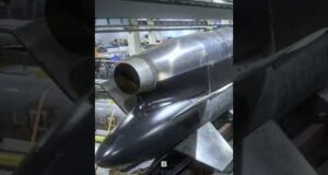 Зеленський вперше прокоментував появу нової української ракети «Фламінго» (ВІДЕО) Зеленський вперше прокоментував появу нової української ракети «Фламінго» (ВІДЕО)