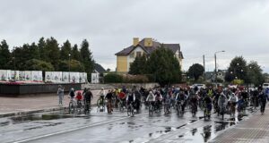 Понад 200 дорослих та дітей долучилися до традиційного велопробігу у Нововолинську Понад-200-дорослих-та-дітей-долучилися-до-традиційного-велопробігу-у-Нововолинську