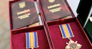 Двох Захисників України з Нововолинської громади посмертно нагородили державними відзнаками Двох-Захисників-України-з-Нововолинської-громади-посмертно-нагородили-державними-відзнаками