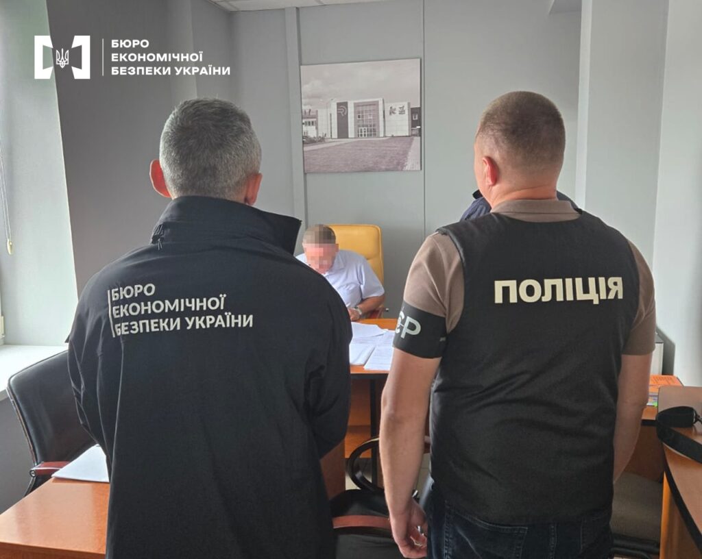 Багаторічного-чиновника-Волинської-ОДА-підозрюють-у-розтраті-5-мільйонів-гривень