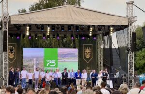 Захисників та мешканців Нововолинська відзначили нагородами з нагоди 75-річчя міста Захисників-та-мешканців-Нововолинська-відзначили-нагородами-з-нагоди-75-річчя-міста