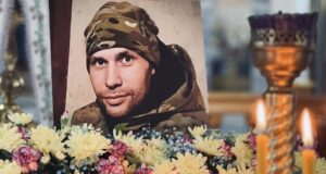 Нововолинська громада попрощалася з Героєм Антоном Ананьїним Нововолинська-громада-попрощалася-з-Героєм-Антоном-Ананьїним