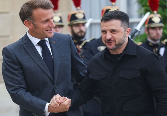 Макрон-пообіцяв-Україні-гарантії-безпеки,-але-назвав-умову