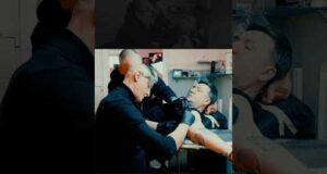 Військовий наосліп бʼє тату @SergiiIvanov: “Руки ніколи не забудуть” (ВІДЕО) Військовий наосліп бʼє тату @SergiiIvanov: “Руки ніколи не забудуть” (ВІДЕО)