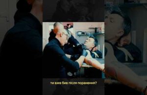 Військовий наосліп бʼє тату @SergiiIvanov: “Руки ніколи не забудуть” (ВІДЕО) Військовий наосліп бʼє тату @SergiiIvanov: “Руки ніколи не забудуть” (ВІДЕО)