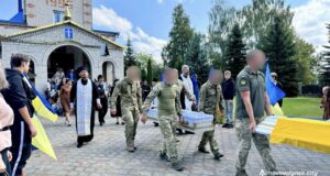 Нововолинська громада назавжди попрощалася з Героєм Денисом Молчанюком Нововолинська-громада-назавжди-попрощалася-з-Героєм-Денисом-Молчанюком