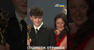 Наймолодший володар “Еммі” в історії! (ВІДЕО) Наймолодший володар “Еммі” в історії! (ВІДЕО)