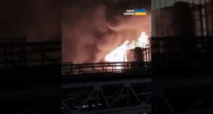 Росіянці, не спати! Три потужні удари по нафтооб’єктах РФ уночі! Вибухи шалені! (ВІДЕО) Росіянці, не спати! Три потужні удари по нафтооб’єктах РФ уночі! Вибухи шалені! (ВІДЕО)