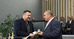 Церква Святої Трійці відсвяткувала 75-річчя та День подяки Церква-Святої-Трійці-відсвяткувала-75-річчя-та-День-подяки