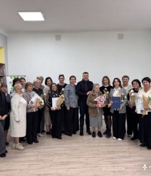 Бібліотекарів-Нововолинської-громади-привітали-з-професійним-святом