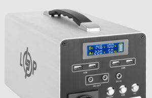 Портативна зарядна станція LogicPower LP CHARGER MPPT 300 (300W 280Wh): Надійне автономне живлення для сучасного... Портативна зарядна станція LogicPower LP CHARGER MPPT 300 (300W 280Wh): Надійне автономне живлення для сучасного життя