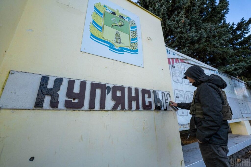 Бої-в-Купʼянську:-військовий-сказав,-чи-є-загроза-захоплення-міста-ворогом