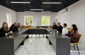 Нардеп Ігор Гузь ознайомився з роботою Центру підтримки бізнесу в Нововолинську Нардеп-Ігор-Гузь-ознайомився-з-роботою-Центру-підтримки-бізнесу-в-Нововолинську