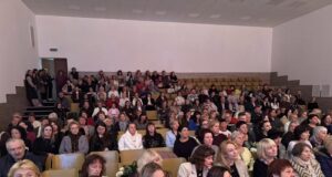 Освітяни Нововолинська отримали вітання та відзнаки до професійного свята Освітяни-Нововолинська-отримали-вітання-та-відзнаки-до-професійного-свята
