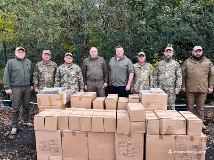 Квадрокоптери, генератори, обладнання: міський голова із командою доставили допомогу Захисникам Квадрокоптери,-генератори,-обладнання:-міський-голова-із-командою-доставили-допомогу-Захисникам