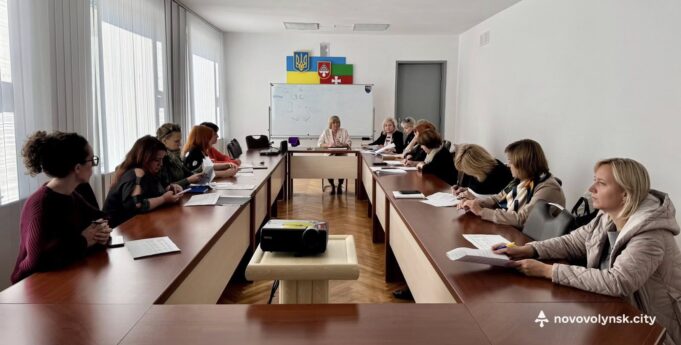 У Нововолинську провели засідання комісій з постійного догляду та соціальних питань У-Нововолинську-провели-засідання-комісій-з-постійного-догляду-та-соціальних-питань