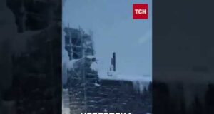 Карпати швидко замітає снігом! Рятувальники попереджають про НЕБЕЗПЕКУ! (ВІДЕО) Карпати швидко замітає снігом! Рятувальники попереджають про НЕБЕЗПЕКУ! (ВІДЕО)