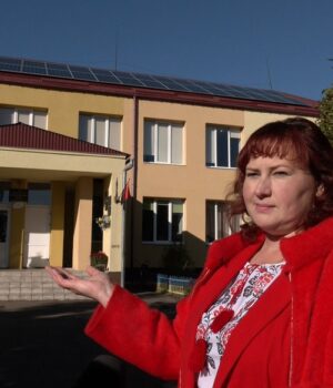 На-даху-ліцею-на-Волині-запрацювала-сонячна-електростанція:-скільки-планують-зекономити На-даху-ліцею-на-Волині-запрацювала-сонячна-електростанція:-скільки-планують-зекономити