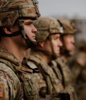 У-США-анонімно-задонатили-$130-мільйонів-на-зарплати-військовим У-США-анонімно-задонатили-$130-мільйонів-на-зарплати-військовим