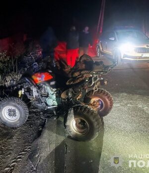 Впали-з-квадроцикла:-через-тяжкі-травми-пасажира-водій-із-Волині-опинився-в-суді