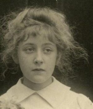 У-Британії-через-120-років-знайшли-перший-опублікований-твір-Агати-Крісті У-Британії-через-120-років-знайшли-перший-опублікований-твір-Агати-Крісті