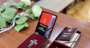 Двох полеглих військовослужбовців з Нововолинської громади вшанували відзнаками Двох-полеглих-військовослужбовців-з-Нововолинської-громади-вшанували-відзнаками