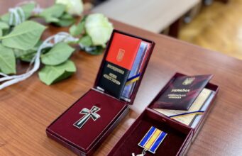 Двох полеглих військовослужбовців з Нововолинської громади вшанували відзнаками Двох-полеглих-військовослужбовців-з-Нововолинської-громади-вшанували-відзнаками