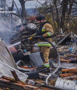 Окупанти-обстріляли-Слов'янськ:-одна-людина-загинула,-ще-одна-поранена Окупанти-обстріляли-Слов'янськ:-одна-людина-загинула,-ще-одна-поранена