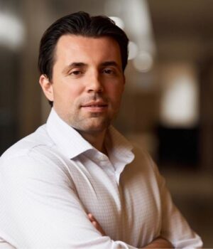 Ексочільник-“Укренерго”-Кудрицький-вийшов-із-СІЗО:-фото Ексочільник-“Укренерго”-Кудрицький-вийшов-із-СІЗО:-фото