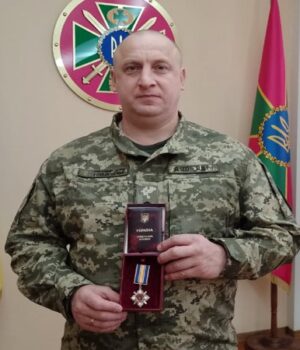 Прикордонника-з-Волині-нагородили-орденом-«За-мужність» Прикордонника-з-Волині-нагородили-орденом-«За-мужність»