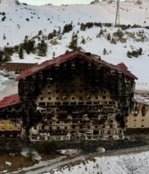 У-справі-про-пожежу-на-турецькому-курорті-Карталкая-11-фігурантів-отримали-довічні-терміни У-справі-про-пожежу-на-турецькому-курорті-Карталкая-11-фігурантів-отримали-довічні-терміни