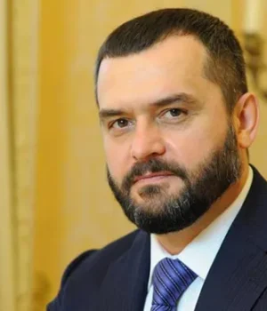 ВАКС конфіскував у екс-міністра МВС Захарченка активи на мільйони: про що йдеться
