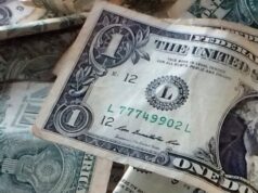 Курс валют на 2 листопада: скільки коштує долар, євро та злотий Курс-валют-на-2-листопада:-скільки-коштує-долар,-євро-та-злотий